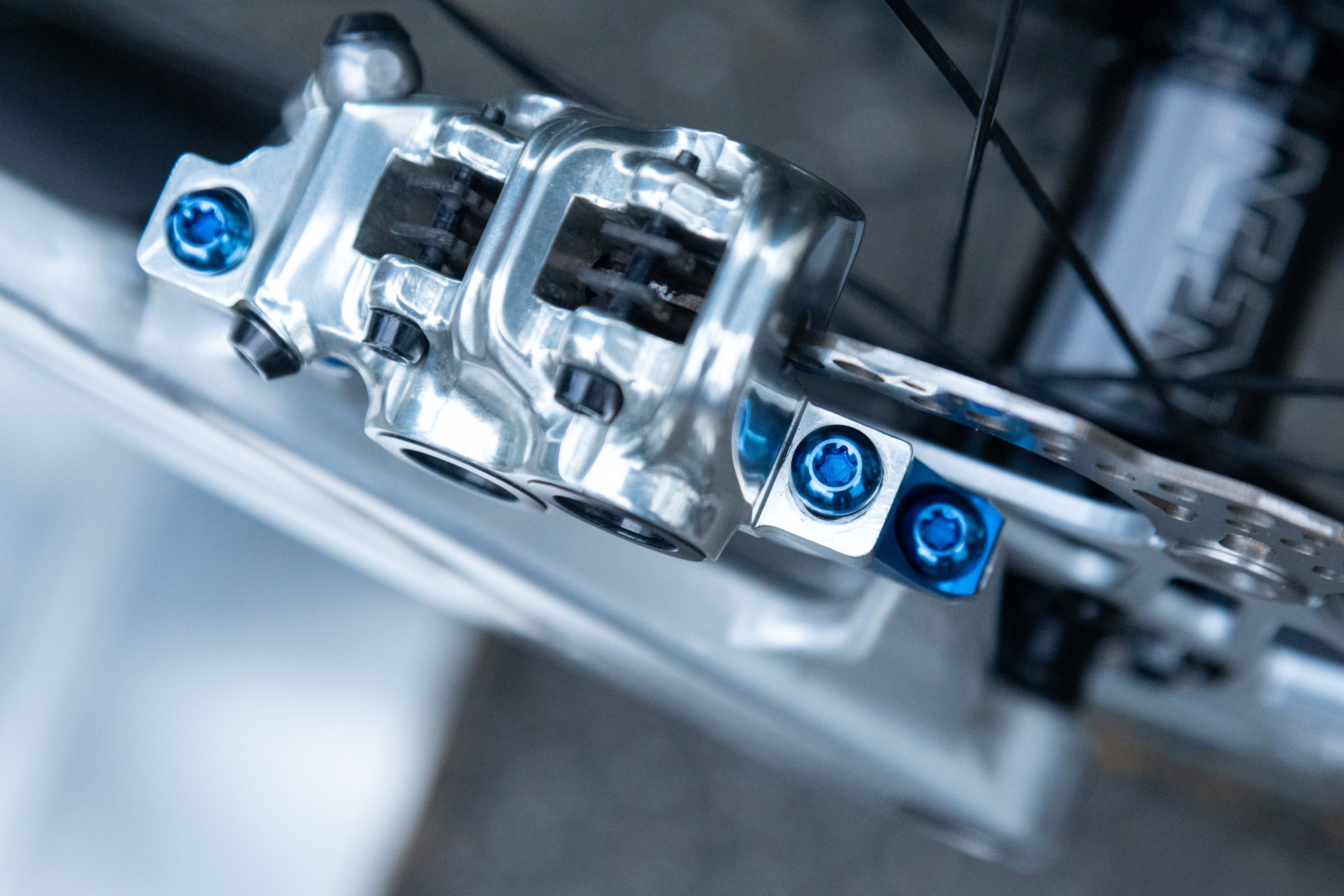 Titanschrauben Set M6x16 für Bremsadapter (4 Stk)